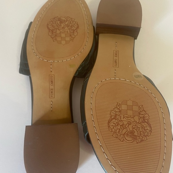 Vince Camuto Women's Dark Green Slide Sandals - Picture 7 of 7